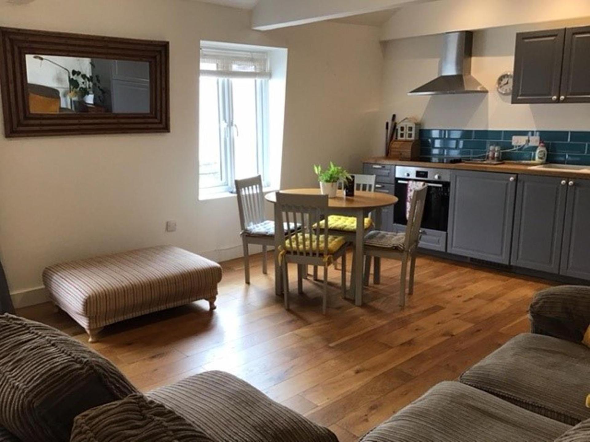 Central Teignmouth - Sleeps 4 - Pets Allowed Exterior photo